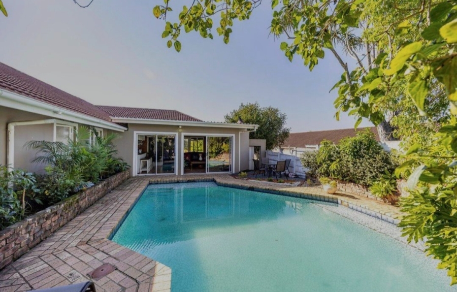 4 Bedroom Property for Sale in Beacon Bay Eastern Cape